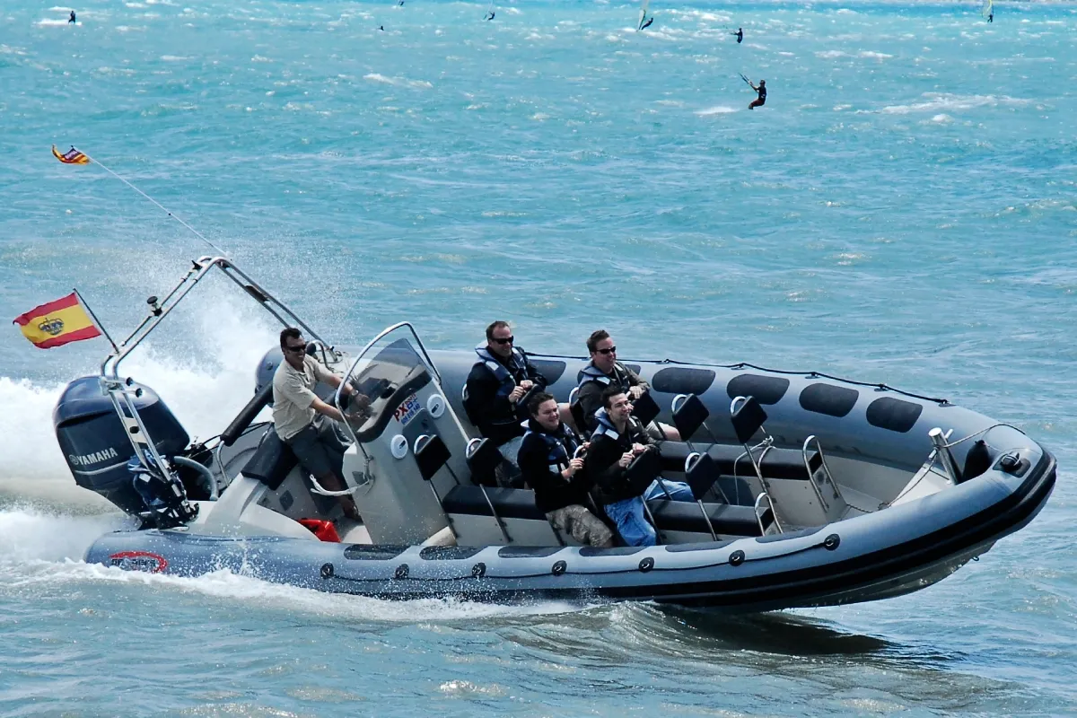 Speedboot Ausflug